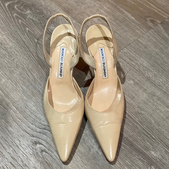 Manolo Blahnik Shoes - Manolo Blahnik Carolyne Cream Leather Slingback